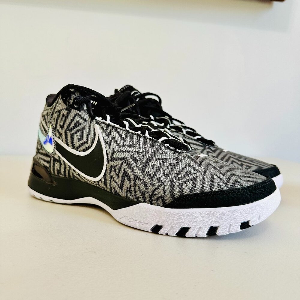NEW NIKE LBJ NXXT GENISUS BLACK/SMOKE GRAY/WHITE BASKETBALL SPORTY SNEAKERS 12
